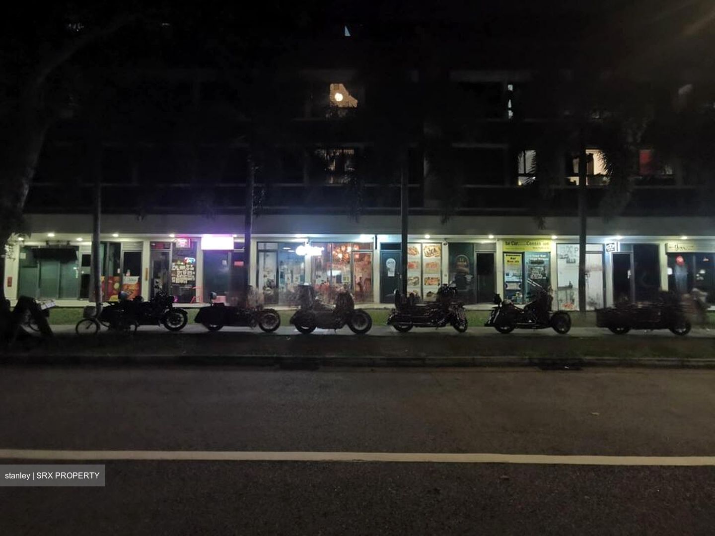 The Promenade@Pelikat (D19), Retail #466852401